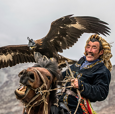 eagle-festival-photo-tour-mongolia-ayan-travel