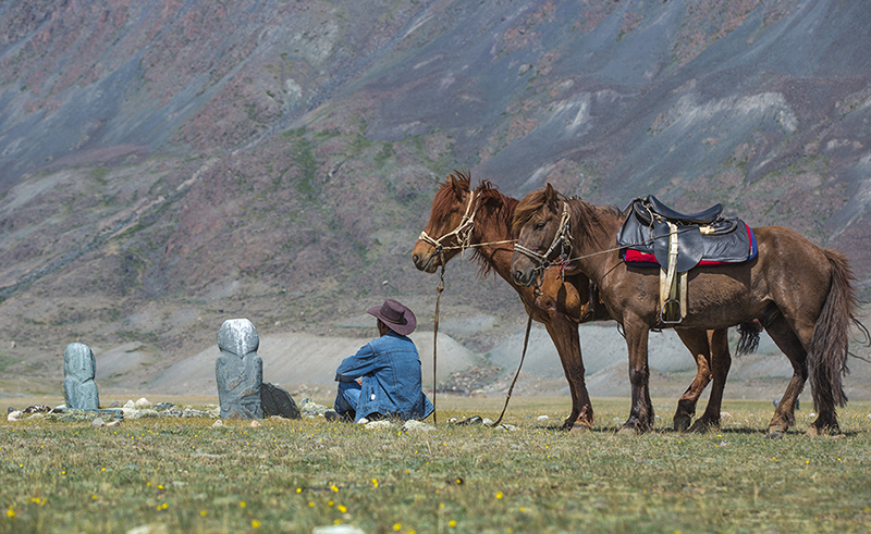 visit Mongolia Altai tavan bogd Mountains