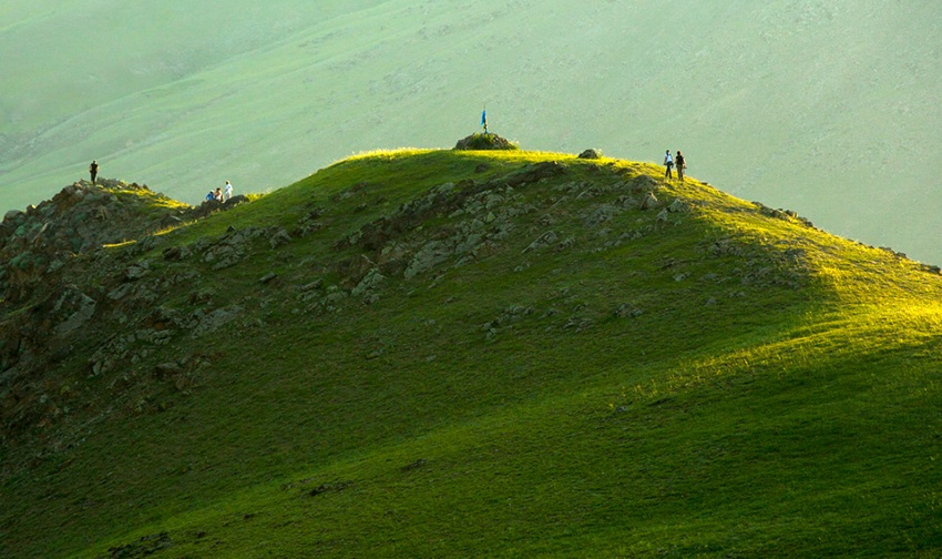 trekkin in orkhon valley mongolia