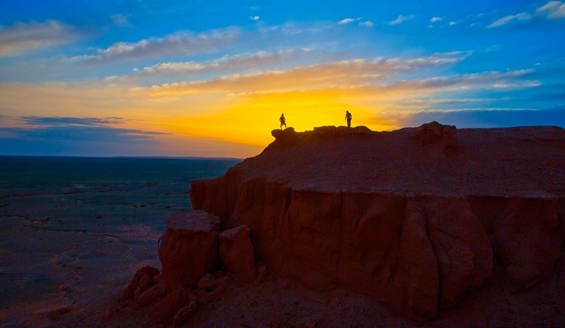 Flaming Cliffs Mongolia sunset photography silhouettes