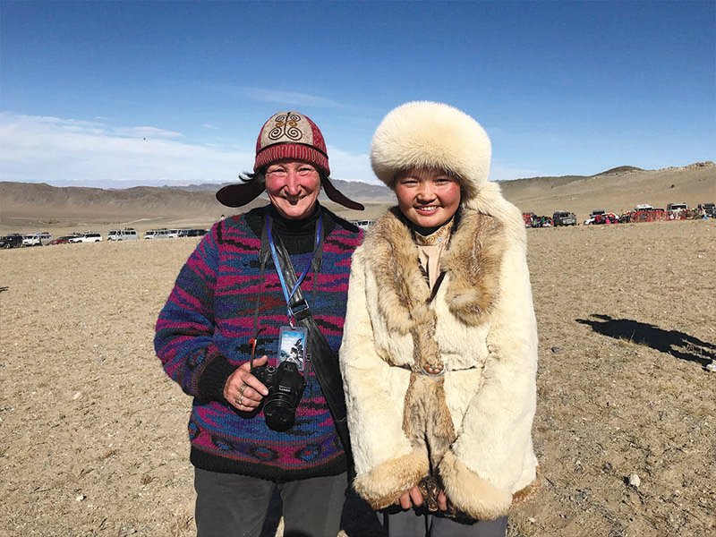 eagle huntress mongolia 